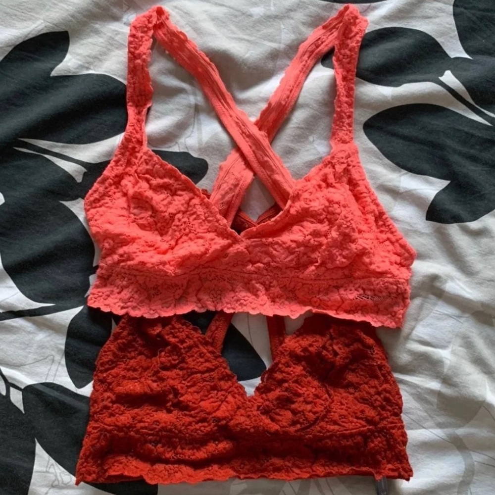 Bundle of 2 aerie bralettes